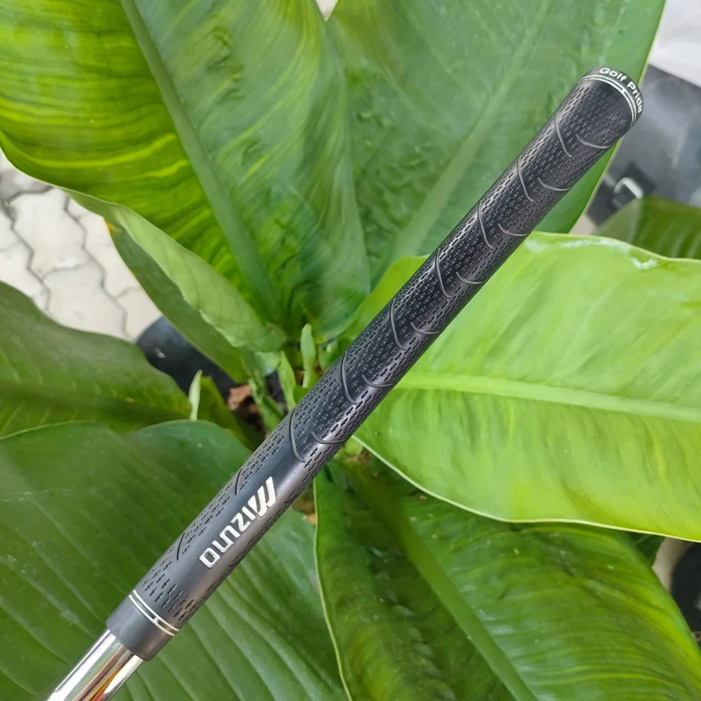 WEDGE MIZUNO MP-T11 องศา 56 BOUNCE 13 เบาส์แบบนี้ระเบิดทรายดีมากๆ ก้าน DYNAMIC GOLD SPINNER WEDGE FLEX ไม้กอล์ฟพรีเมี่ยมมือสอง ของแท้ By NakaraLuxurious WEDGE MIZUNO MP-T11 องศา 56 BOUNCE 13 เบาส์แบบนี้ระเบิดทรายดีมากๆ ก้าน DYNAMIC GOLD SPINNER WEDGE FLEX ไม้กอล์ฟพรีเมี่ยมมือสอง ของแท้ By NakaraLuxurious