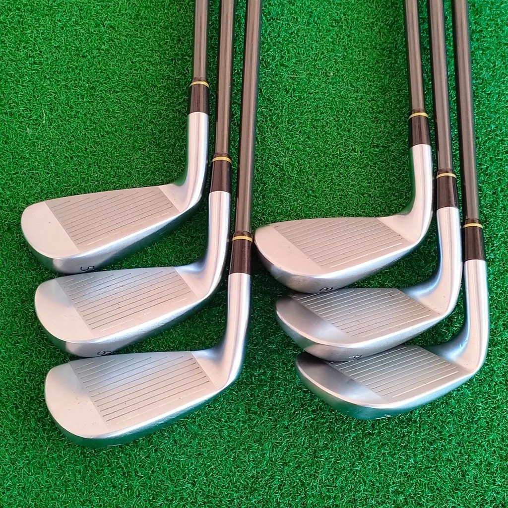 ชุดเหล็ก PRGR TR-X 915CR มีเหล็ก 5 - 8 PW AW ก้าน M40 I.N.S.P.E.C AW เป็นใบ WEDGE ให้เลยครับ ชุดเหล็ก PRGR TR-X 915CR มีเหล็ก 5 - 8 PW AW ก้าน M40 I.N.S.P.E.C AW เป็นใบ WEDGE ให้เลยครับ