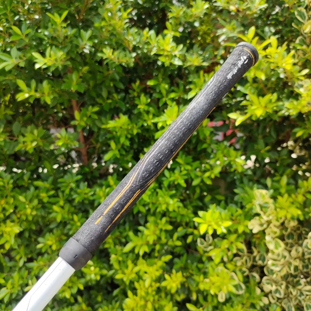 ** ไม้กอล์ฟสำหรับผู้หญิง ** PW TAYLORMADE R BLADEZ ก้าน ROCKETFUEL FLEX L ตีง่าย ก้านเบา และใบกำลังดี **ตัวนี้กริพต้องเปลี่ยน** ไม้กอล์ฟมือสอง ของแท้ BY NakaraLuxurious