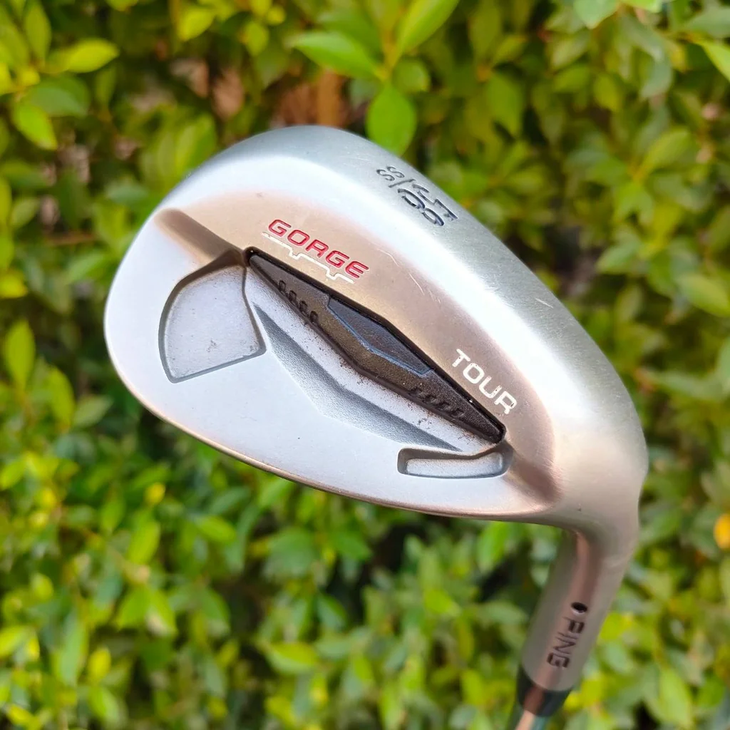 WEDGE PING TOUR GORGE จุดดำ องศา 58 SS ก้าน CFS PING FLEX S ไม้กอล์ฟมือสองพรีเมี่ยม BY NakaraLuxurious WEDGE PING TOUR GORGE จุดดำ องศา 58 SS ก้าน CFS PING FLEX S ไม้กอล์ฟมือสองพรีเมี่ยม BY NakaraLuxurious