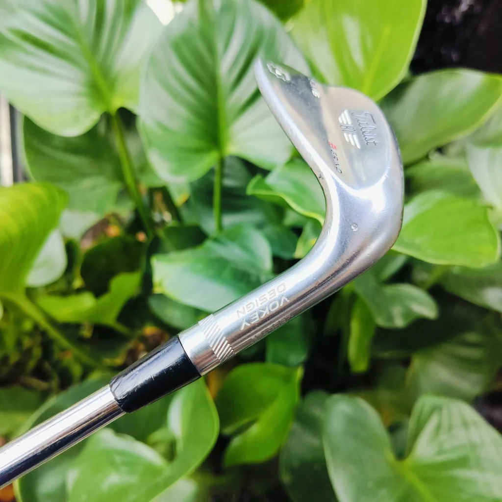 WEDGE Titleist SM6 องศา 54 BONCE 10 S Grind . S GRIND แรงบันดาลใจจาก สตีฟ สตริคเกอร์ เล่นได้ดีที่สุดในการตีแบบหน้าไม้สแควร์ และให้ความหลากหลายในการเล่น มากกว่า F Grind เหมาะการเล่นลูกสั้นด้วยกลไกการสวิงที่เรียบง่าย ไม้กอล์ฟพรีเมี่ยมญี่ปุ่นมือสอง ของแท้ By WEDGE Titleist SM6 องศา 54 BONCE 10 S Grind . S GRIND แรงบันดาลใจจาก สตีฟ สตริคเกอร์ เล่นได้ดีที่สุดในการตีแบบหน้าไม้สแควร์ และให้ความหลากหลายในการเล่น มากกว่า F Grind เหมาะการเล่นลูกสั้นด้วยกลไกการสวิงที่เรียบง่าย ไม้กอล์ฟพรีเมี่ยมญี่ปุ่นมือสอง ของแท้ By