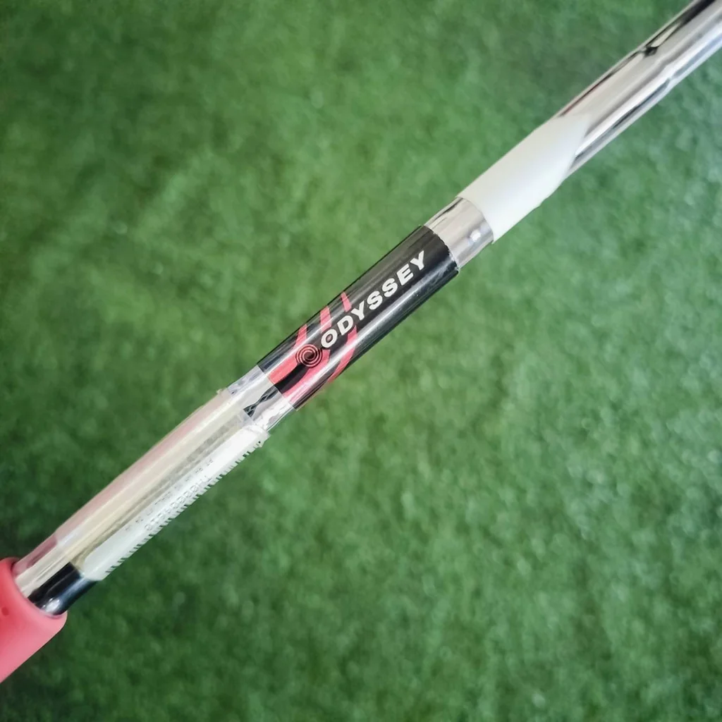 Odyssey White Hot XG 2-Ball F7 ความยาว 32 นิ้ว หน้าสัมผัสรุ่น XG จะมีลายเข้ามาเพิ่ม ทำให้ทั้งนุ่มมาก ไม้กอล์ฟพรีเมี่ยมมือสอง ของแท้ By NakaraLuxurious