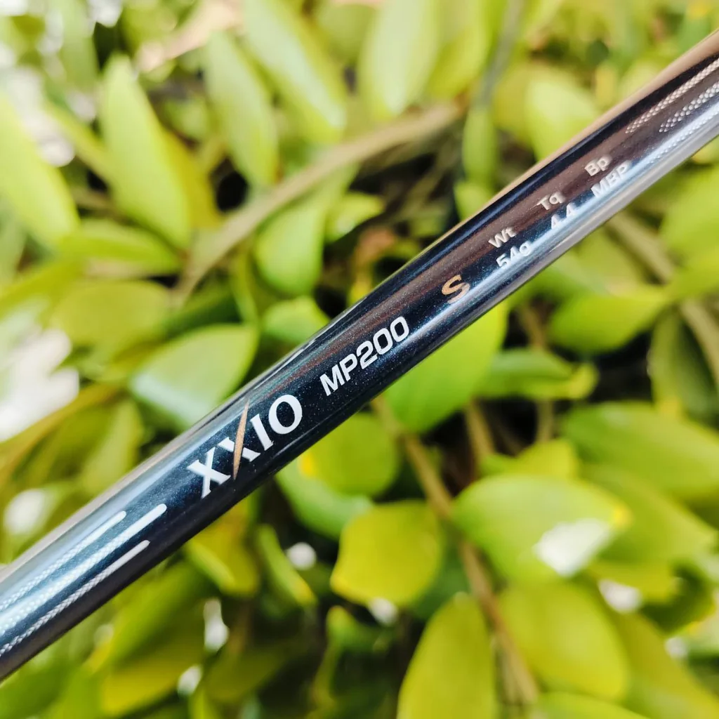FW4 XXIO MP200 องศา16 ก้าน MP200 FLEX S รุ่นยอดนิยมของญี่ปุ่น ชดเชยสูงและตีตรงมาก ตีลูกลอยง่าย เสียงเพราะๆ ไม้กอล์ฟพรีเมี่ยมมือสอง ของแท้ By NakaraLuxurious FW4 XXIO MP200 องศา16 ก้าน MP200 FLEX S รุ่นยอดนิยมของญี่ปุ่น ชดเชยสูงและตีตรงมาก ตีลูกลอยง่าย เสียงเพราะๆ ไม้กอล์ฟพรีเมี่ยมมือสอง ของแท้ By NakaraLuxurious