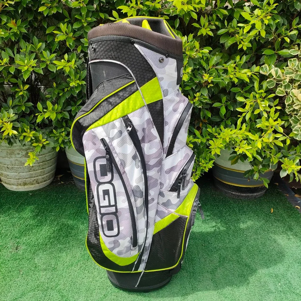 ถุงกอล์ฟ OGIO มือสอง สวยมาก เป็นแบบ 14 ช่องด้วยสุดจริง!!! ทั้งเบา กันน้ำ แข็งแรงมาก ** มีเเป๊ก หลุด1 จุด สามารถไปร้านซ่อมง่ายมาก ** ถุงกอล์ฟ OGIO มือสอง สวยมาก เป็นแบบ 14 ช่องด้วยสุดจริง!!! ทั้งเบา กันน้ำ แข็งแรงมาก ** มีเเป๊ก หลุด1 จุด สามารถไปร้านซ่อมง่ายมาก **