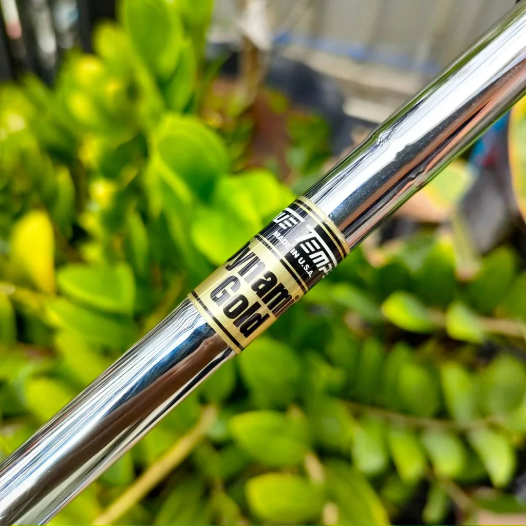 ชุดเหล็ก MIZUNO MP-37 มีเหล็ก 3-9 เเละ PW ก้าน DYNAMIC GOLD S300 วัสดุ GRAIN FLOW FORGED ในตำนาน ไม้กอล์ฟพรีเมี่ยมมือสอง ของแท้ By NakaraLuxurious ชุดเหล็ก MIZUNO MP-37 มีเหล็ก 3-9 เเละ PW ก้าน DYNAMIC GOLD S300 วัสดุ GRAIN FLOW FORGED ในตำนาน ไม้กอล์ฟพรีเมี่ยมมือสอง ของแท้ By NakaraLuxurious