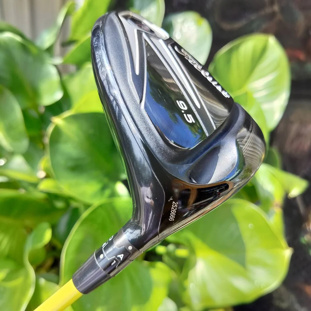 Driver Titleist 915D3 องศา 9.5 ก้าน TOUR AD MT-6 S สวยมาก ใช้ดีทุกระดับฝีมือ ตีไกลมากจริงๆ ไม้กอล์ฟพรีเมี่ยมมือสอง ของแท้ By NakaraLuxurious Driver Titleist 915D3 องศา 9.5 ก้าน TOUR AD MT-6 S สวยมาก ใช้ดีทุกระดับฝีมือ ตีไกลมากจริงๆ ไม้กอล์ฟพรีเมี่ยมมือสอง ของแท้ By NakaraLuxurious
