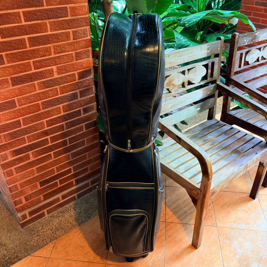 Golf Bag Kasco Luxurious สัมผัสความหรูหราขั้นสุดระดับลักชัวรี่ในสนาม Golf Bag Kasco Luxurious สัมผัสความหรูหราขั้นสุดระดับลักชัวรี่ในสนาม