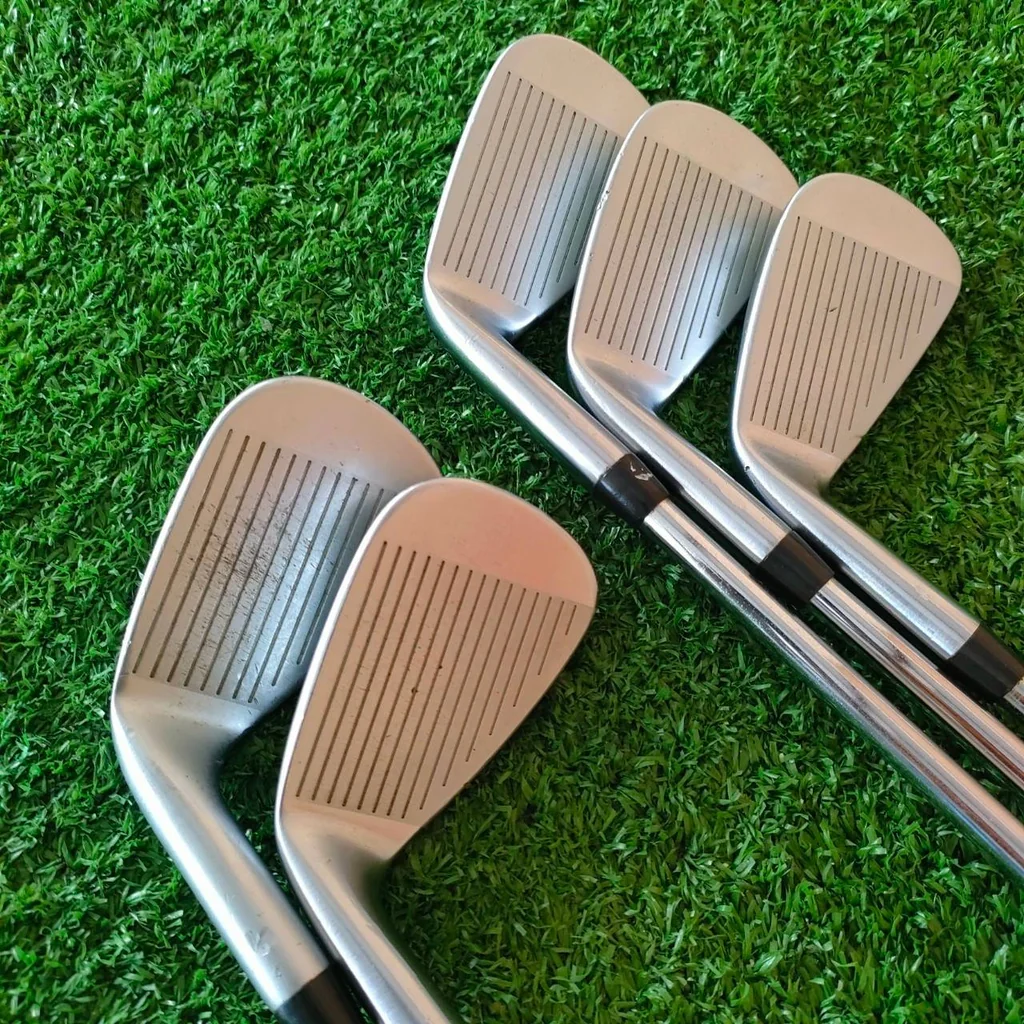 ชุดเหล็ก TAYLORMADE MC FORGED TOUR PREFERRED มีเหล็ก 6 - 9 เเละ PW ก้าน DYNAMIC GOLD FLEX R เป็นเหล็ก FORGED ของแบรนด์ Taylormade ไม้กอล์ฟมือสอง ของแท้ BY NakaraLuxurious ชุดเหล็ก TAYLORMADE MC FORGED TOUR PREFERRED มีเหล็ก 6 - 9 เเละ PW ก้าน DYNAMIC GOLD FLEX R เป็นเหล็ก FORGED ของแบรนด์ Taylormade ไม้กอล์ฟมือสอง ของแท้ BY NakaraLuxurious