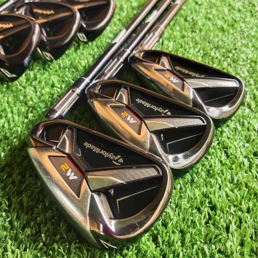 ชุดเหล็ก Taylormade M2 เป็นชุดเหล็กที่ Taylormade ตั้งใจให้เป็นชุดที่ตีลูกลอยง่ายจนสามารถสร้างระยะตีไกลอย่างที่สุด ไม้กอล์ฟพรีเมี่ยมมือสอง ของแท้ By NakaraLuxurious ชุดเหล็ก Taylormade M2 เป็นชุดเหล็กที่ Taylormade ตั้งใจให้เป็นชุดที่ตีลูกลอยง่ายจนสามารถสร้างระยะตีไกลอย่างที่สุด ไม้กอล์ฟพรีเมี่ยมมือสอง ของแท้ By NakaraLuxurious