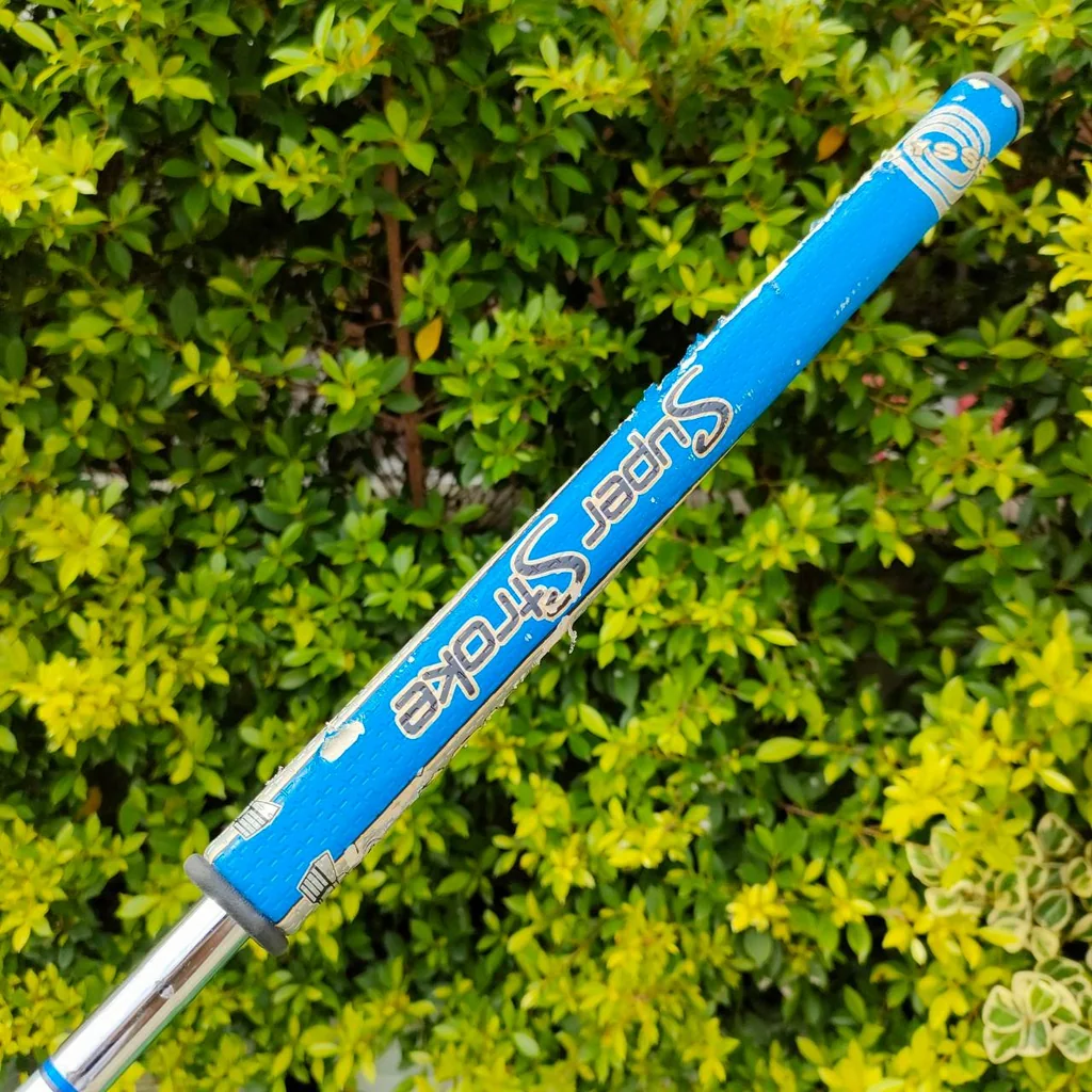 PUTTER ODYSSEY WORKS CRUISER 7 ความยาว 36 นิ้ว ก้าน ODYSSEY WORKS เป็นรุ่นที่ดีมากที่สุดอีกหนึ่งรุ่น!! พัตต์ได้บล๊านซ์แบบที่สุด รุ่นนี้พิเศษที่หน้าไม้เป็น STEEL ไม้กอล์ฟมือสอง ของแท้ BY NakaraLuxurious PUTTER ODYSSEY WORKS CRUISER 7 ความยาว 36 นิ้ว ก้าน ODYSSEY WORKS เป็นรุ่นที่ดีมากที่สุดอีกหนึ่งรุ่น!! พัตต์ได้บล๊านซ์แบบที่สุด รุ่นนี้พิเศษที่หน้าไม้เป็น STEEL ไม้กอล์ฟมือสอง ของแท้ BY NakaraLuxurious