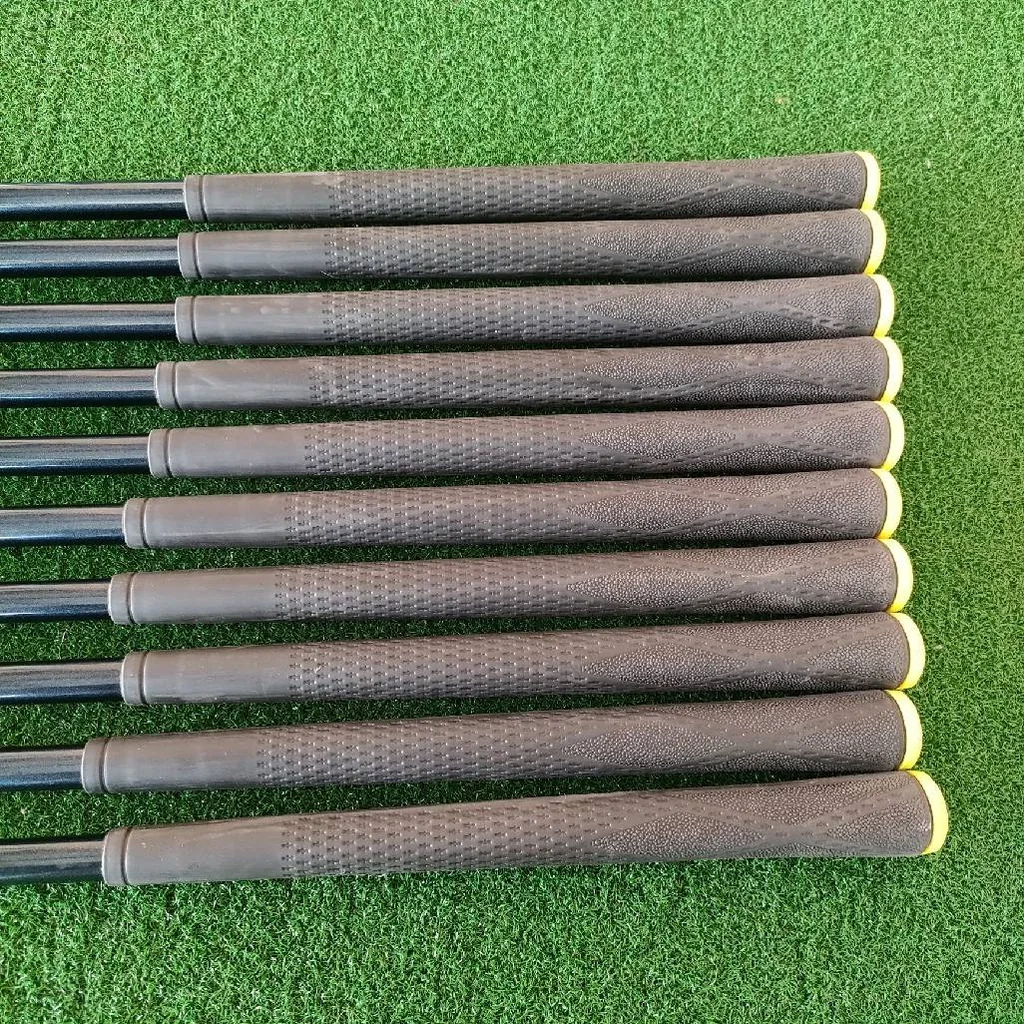 ชุดเหล็ก MAXCARRY MX-2000 IRON มีเหล็ก 3 - 9 PW AW SW ได้ชุดใหญ่ ทั้งหมด 10 ชิ้น ชุดเหล็ก MAXCARRY MX-2000 IRON มีเหล็ก 3 - 9 PW AW SW ได้ชุดใหญ่ ทั้งหมด 10 ชิ้น