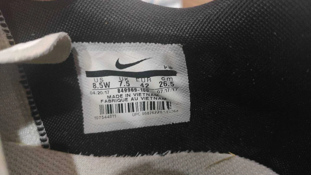 รองเท้ากอล์ฟ NIKE LUNARLON มือสอง
