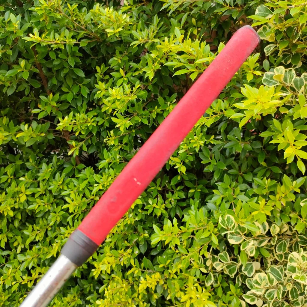PUTTER HIPPO iT X HP 7 ความยาว 35 นิ้ว ** กริฟเสื่อมสภาพ ** รุ่นนี้น้ำหนักดีมากๆ บล๊านซ์ และชดเชยความผิดพลาดได้ สูงสุด ไม้กอล์ฟมือสอง ของแท้ BY NakaraLuxurious PUTTER HIPPO iT X HP 7 ความยาว 35 นิ้ว ** กริฟเสื่อมสภาพ ** รุ่นนี้น้ำหนักดีมากๆ บล๊านซ์ และชดเชยความผิดพลาดได้ สูงสุด ไม้กอล์ฟมือสอง ของแท้ BY NakaraLuxurious