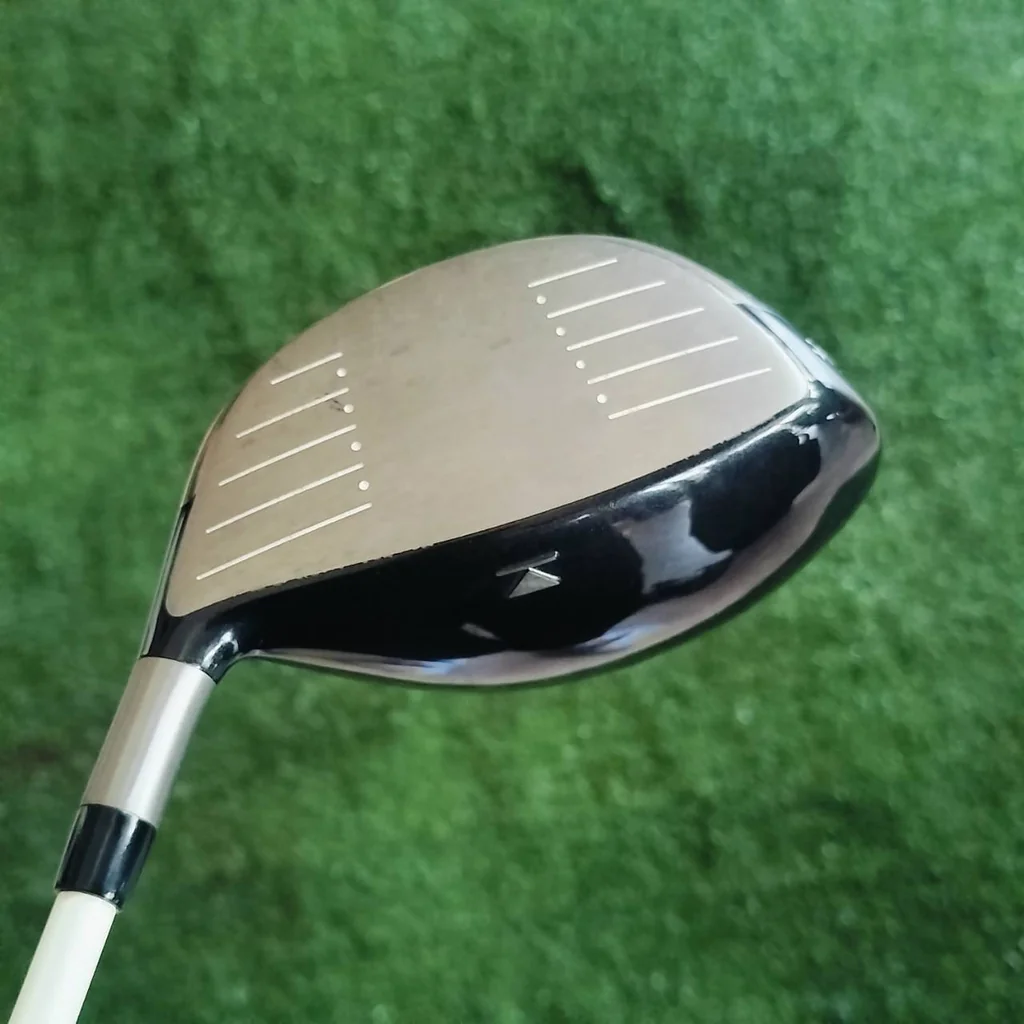 DRIVER TITLEIST 909D3 องศา 8.5 ก้าน FUJIKURA ROMBAX FLEX S หัวใหญ่ ตีง่าย ตีไกล ลูกพุ่งสวยจัดๆ ราคารุ่นนี้ลงเยอะ ของดีราคาถูกจริงๆ พลาดไม่ได้!!! ไม้กอล์ฟพรีเมี่ยมมือสอง ของแท้ By NakaraLuxurious DRIVER TITLEIST 909D3 องศา 8.5 ก้าน FUJIKURA ROMBAX FLEX S หัวใหญ่ ตีง่าย ตีไกล ลูกพุ่งสวยจัดๆ ราคารุ่นนี้ลงเยอะ ของดีราคาถูกจริงๆ พลาดไม่ได้!!! ไม้กอล์ฟพรีเมี่ยมมือสอง ของแท้ By NakaraLuxurious