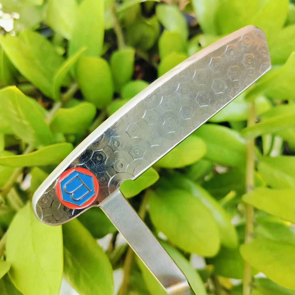 PUTTER BETTINARDI BB1 MILLED IN THE USA ความยาว 34 นิ้ว ตัวนี้หายากมาก สภาพสวยมาก สุดยอดแห่งความนิ่ง สุดยอดแห่งความนุ่ม และ เกาะไลน์ ไม้กอล์ฟพรีเมี่ยมมือสอง By NakaraLuxurious PUTTER BETTINARDI BB1 MILLED IN THE USA ความยาว 34 นิ้ว ตัวนี้หายากมาก สภาพสวยมาก สุดยอดแห่งความนิ่ง สุดยอดแห่งความนุ่ม และ เกาะไลน์ ไม้กอล์ฟพรีเมี่ยมมือสอง By NakaraLuxurious