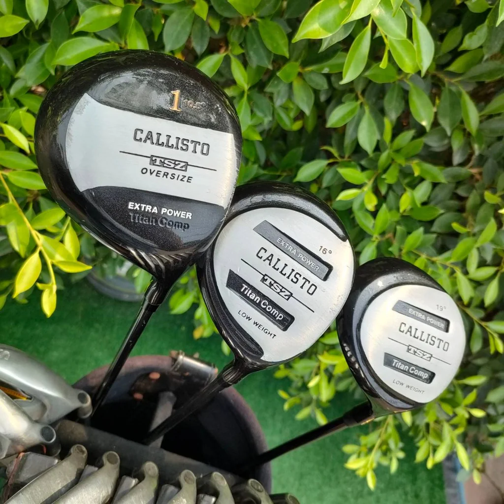 FULLSET CALLISO TSZ ทั้งชุดประกอบด้วย DRIVER FAIRWAY 2 ชิ้น ชุดเหล็ก มีเหล็ก 3-9 เเละ PW SW PUTTER เเละ พร้อมถุงกอล์ฟ ครบชุดสามารถออกรอบได้เลยครับ ราคาพิเศษสุดๆเลยครับ