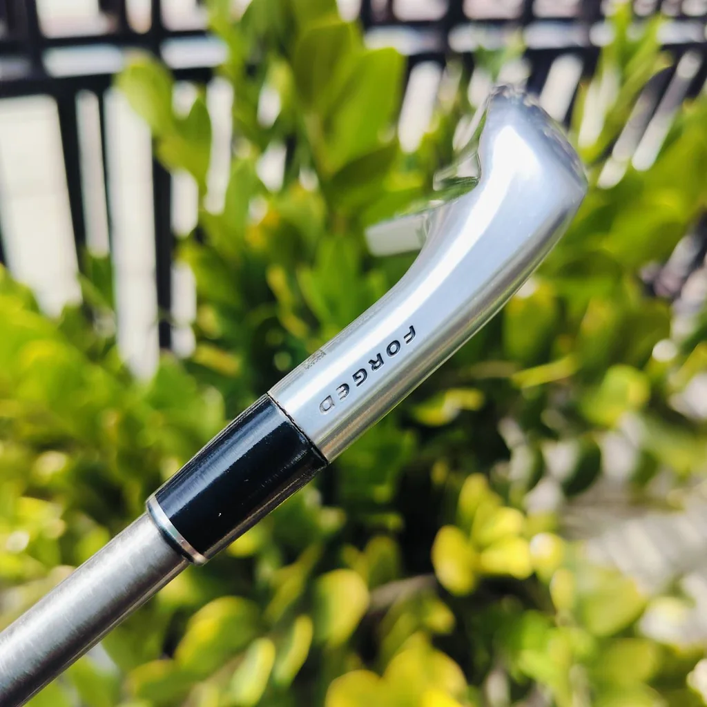 เหล็กไฮบริด SRIXON ZU85 เป็น U3 องศา 20 FORGED เป็นเหล็กยาวกึ่งไฮบริด ตีแม่น สปินจัด ตีง่ายเหมือนไฮบริด แต่ตีแม่นยำ ตกหยุด ไม้กอล์ฟพรีเมี่ยมญี่ปุ่นมือสอง By NakaraLuxurious เหล็กไฮบริด SRIXON ZU85 เป็น U3 องศา 20 FORGED เป็นเหล็กยาวกึ่งไฮบริด ตีแม่น สปินจัด ตีง่ายเหมือนไฮบริด แต่ตีแม่นยำ ตกหยุด ไม้กอล์ฟพรีเมี่ยมญี่ปุ่นมือสอง By NakaraLuxurious