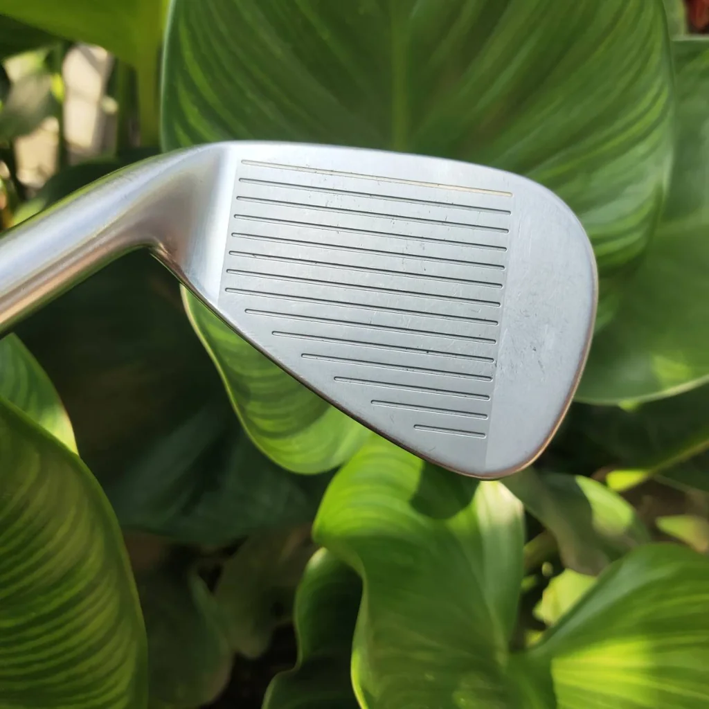 เหล็ก 9 PXG 0311T (Tour Performance) ก้าน AEROTECH STEELFIBER i80 FLEX S ให้ประสิทธิภาพการเชฟช็อตและควบคุมลูก ได้อย่างดีเยี่ยม มี Offset เล็กน้อย ตีสนุกมาก ไม้กอล์ฟพรีเมี่ยมมือสอง ของแท้ By NakaraLuxurious เหล็ก 9 PXG 0311T (Tour Performance) ก้าน AEROTECH STEELFIBER i80 FLEX S ให้ประสิทธิภาพการเชฟช็อตและควบคุมลูก ได้อย่างดีเยี่ยม มี Offset เล็กน้อย ตีสนุกมาก ไม้กอล์ฟพรีเมี่ยมมือสอง ของแท้ By NakaraLuxurious