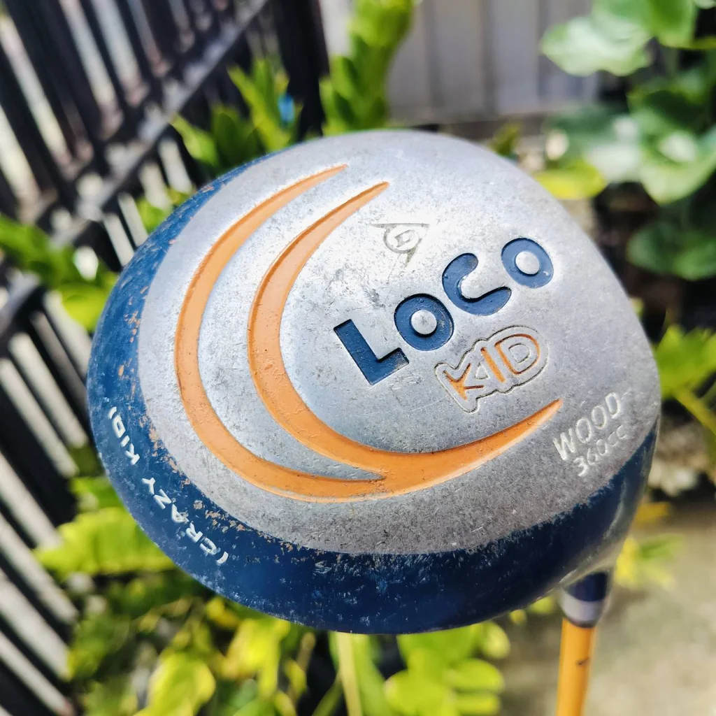 ***ไม้กอล์ฟเด็กครบชุด*** DUNLOP LOCO KID เหล็ก 7 ยาว 33 นิ้ว มีหัวไม้ถึง 3 หัว Driver และไม้ไฮบริดอีก 2 ไม้ ใช้ตีแทนเหล็กยาว ตีง่าย ไม้กอล์ฟพรีเมี่ยมญี่ปุ่นมือสอง ของแท้ By NakaraLuxurious ***ไม้กอล์ฟเด็กครบชุด*** DUNLOP LOCO KID เหล็ก 7 ยาว 33 นิ้ว มีหัวไม้ถึง 3 หัว Driver และไม้ไฮบริดอีก 2 ไม้ ใช้ตีแทนเหล็กยาว ตีง่าย ไม้กอล์ฟพรีเมี่ยมญี่ปุ่นมือสอง ของแท้ By NakaraLuxurious