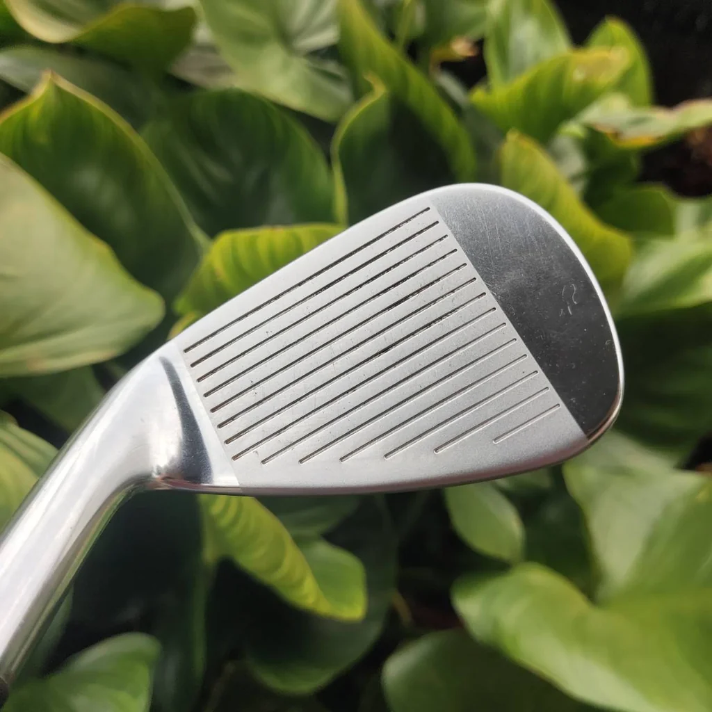 เหล็ก 8 TaylorMade R9 Irons Inverted Cone Technology เทคโนโลยีที่ช่วยเพิ่มพื้นที่ COR เหล็ก 8 TaylorMade R9 Irons Inverted Cone Technology เทคโนโลยีที่ช่วยเพิ่มพื้นที่ COR