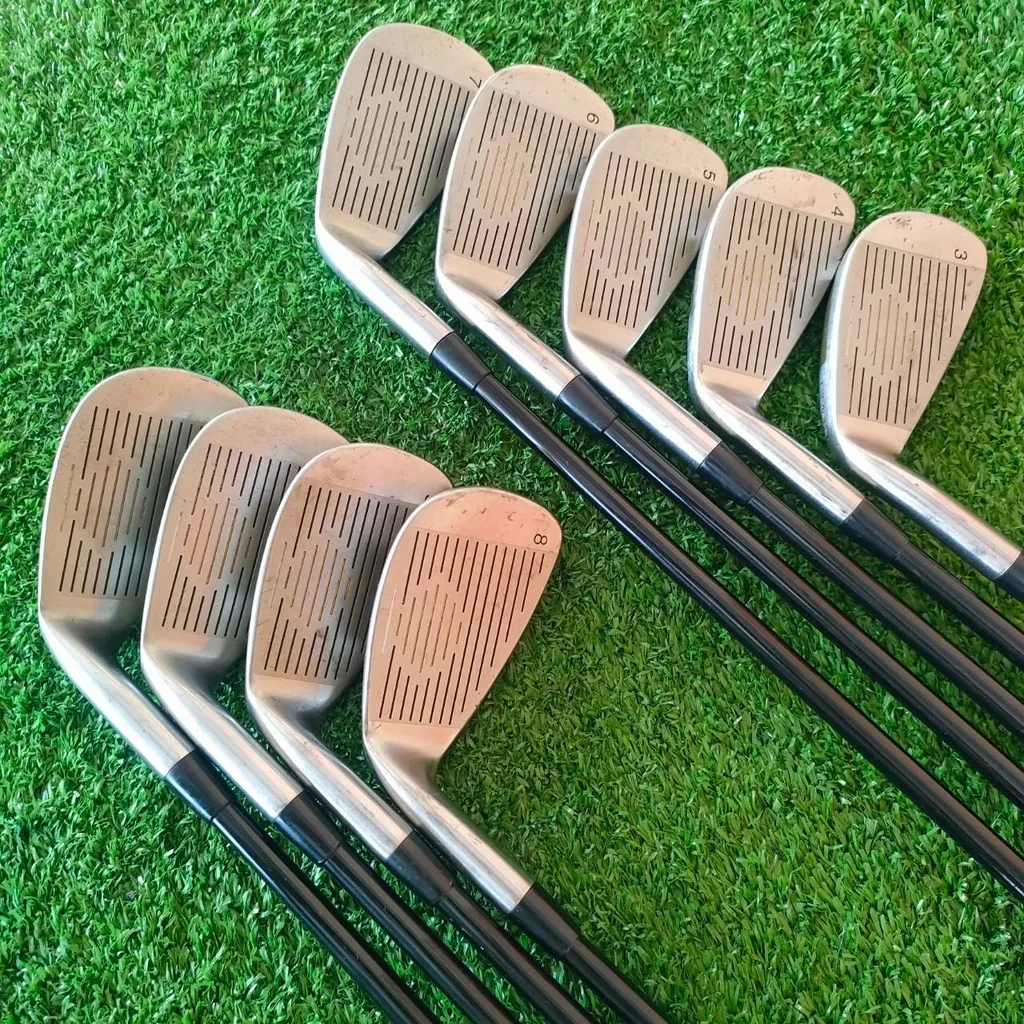 ชุดเหล็ก DUNLOP HPC PLUS LOW C/G DESIGN มีเหล็ก 3-9 เเละ PW SW ก้าน DUNLOP PROFESSIONAL SERIES สภาพสวยเดิม!! ไม้กอล์ฟมือสอง ของแท้ BY NakaraLuxurious ชุดเหล็ก DUNLOP HPC PLUS LOW C/G DESIGN มีเหล็ก 3-9 เเละ PW SW ก้าน DUNLOP PROFESSIONAL SERIES สภาพสวยเดิม!! ไม้กอล์ฟมือสอง ของแท้ BY NakaraLuxurious