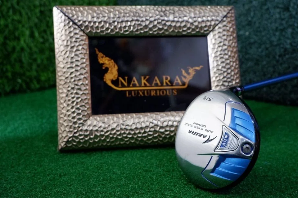 Fairway 5 AKIRA Fairway 5 AKIRA