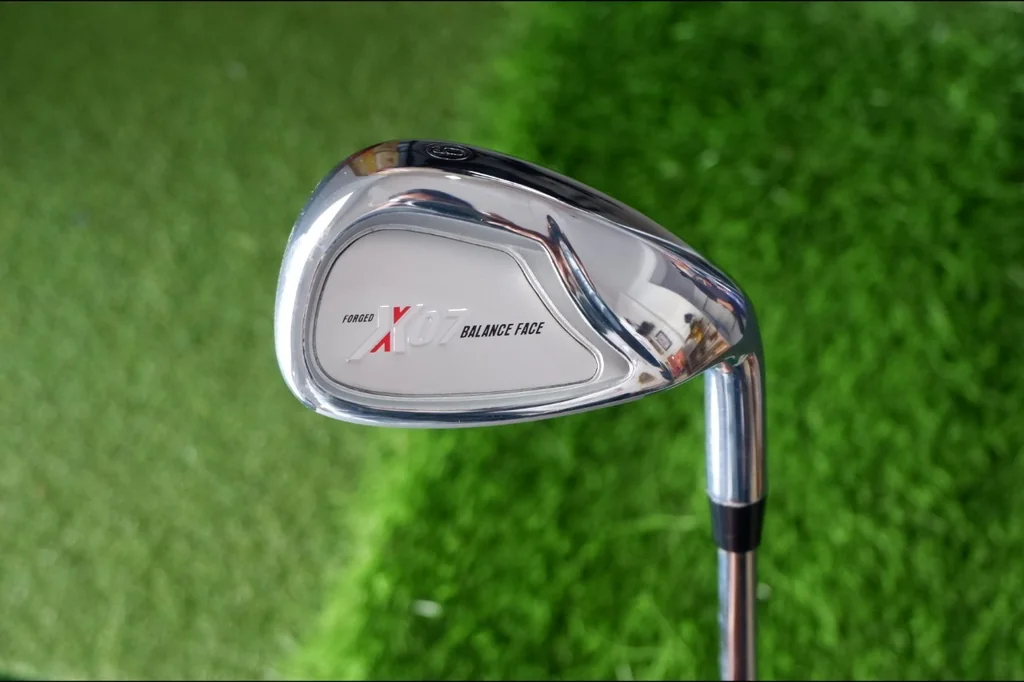 เหล็ก 8 T-ZOOM X07 FORGED BALANC FACE (หัวเงิน) เหล็ก 8 T-ZOOM X07 FORGED BALANC FACE (หัวเงิน)