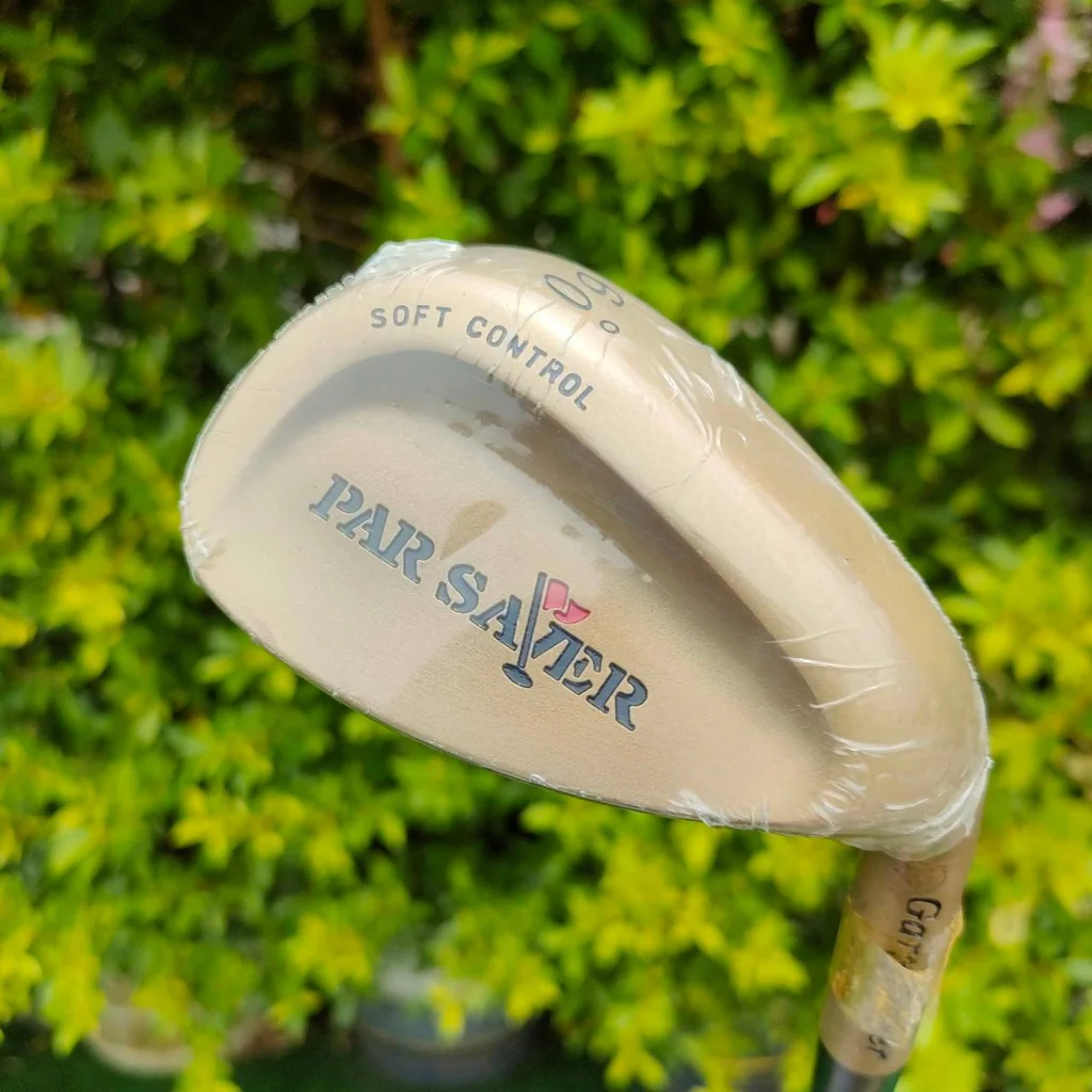 WEDGE PARSAVER ของใหม่ องศา 60 ก้าน Gary Player FLEX WEDGE ก้านสุดพรีเมี่ยม และผลิตมาสำหรับ WEDGE ตัวนี้ โดยเฉพาะ วัสดุสีทองไหม้ GARY PLAYER สวยมากๆ ไม้กอล์ฟมือหนึ่ง ของแท้ BY NakaraLuxurious WEDGE PARSAVER ของใหม่ องศา 60 ก้าน Gary Player FLEX WEDGE ก้านสุดพรีเมี่ยม และผลิตมาสำหรับ WEDGE ตัวนี้ โดยเฉพาะ วัสดุสีทองไหม้ GARY PLAYER สวยมากๆ ไม้กอล์ฟมือหนึ่ง ของแท้ BY NakaraLuxurious