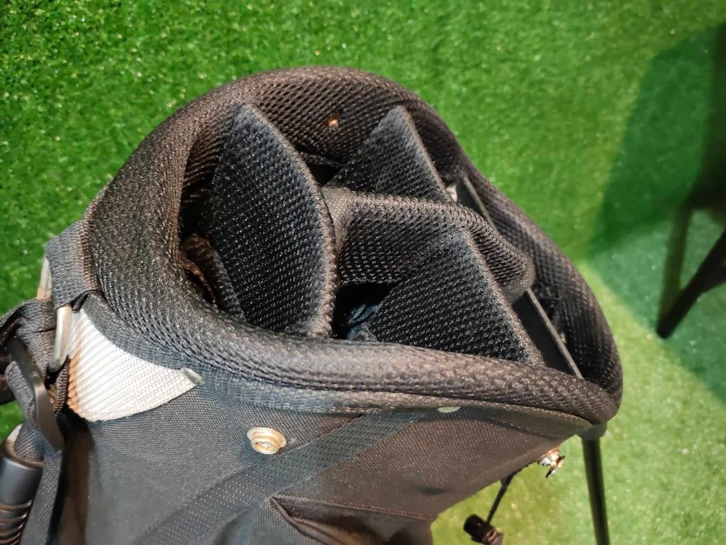 ถุงกอล์ฟ Titleist ถุงกอล์ฟ Titleist
