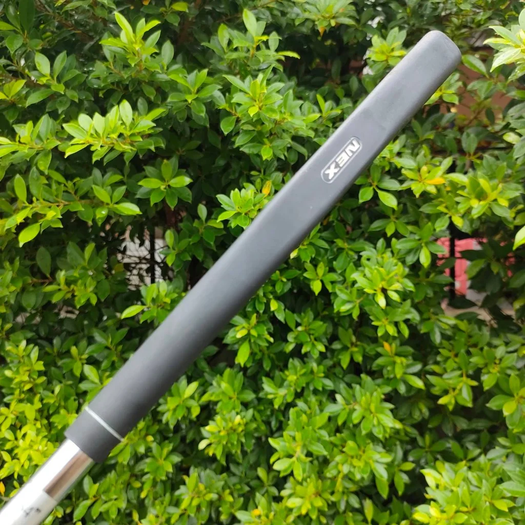 PUTTER ODYSSEY VERSA 2-BALL ความยาว 34 นิ้ว เป็นรุ่นที่ดีมากรุ่นนึง ของ 2-BALL พัตต์ได้แม่นยำ และตรง เล็งง่ายขึ้นมาก!! ไม้กอล์ฟมือสอง ของแท้ BY NakaraLuxurious PUTTER ODYSSEY VERSA 2-BALL ความยาว 34 นิ้ว เป็นรุ่นที่ดีมากรุ่นนึง ของ 2-BALL พัตต์ได้แม่นยำ และตรง เล็งง่ายขึ้นมาก!! ไม้กอล์ฟมือสอง ของแท้ BY NakaraLuxurious