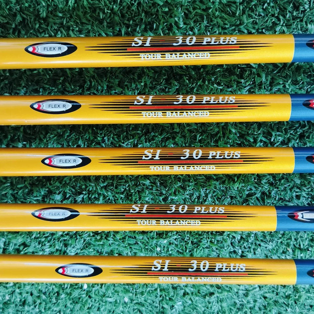ชุดเหล็ก PROKENNEX SI-30 PLUS ก้าน TOUR BALANCE FLEX R เป็นชุดเหล็กที่มี CAVITY ลึก ด้าน SOLE ยืดยาวออกด้านหลัง ทำให้เป็นชุดที่ตีง่ายอย่างมาก ไม้กอล์ฟพรีเมี่ยมมือสอง ของแท้ By NakaraLuxurious ชุดเหล็ก PROKENNEX SI-30 PLUS ก้าน TOUR BALANCE FLEX R เป็นชุดเหล็กที่มี CAVITY ลึก ด้าน SOLE ยืดยาวออกด้านหลัง ทำให้เป็นชุดที่ตีง่ายอย่างมาก ไม้กอล์ฟพรีเมี่ยมมือสอง ของแท้ By NakaraLuxurious