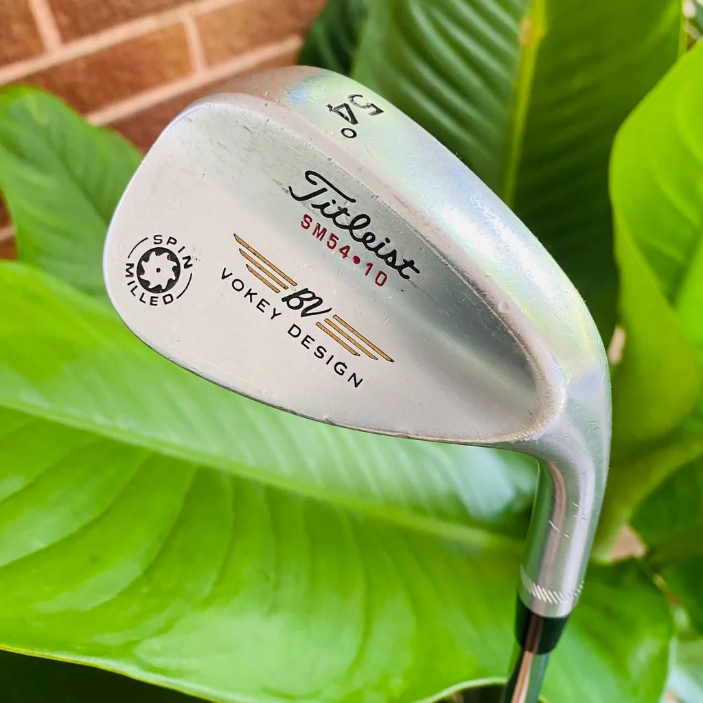 WEDGE TITLEIST VOKEY DESIGN SPIN MILLED คอนโทรลระยะลูกสั้นได้อย่างเด็ดขาด ตกแล้วเบรกหัวทิ่ม WEDGE TITLEIST VOKEY DESIGN SPIN MILLED คอนโทรลระยะลูกสั้นได้อย่างเด็ดขาด ตกแล้วเบรกหัวทิ่ม
