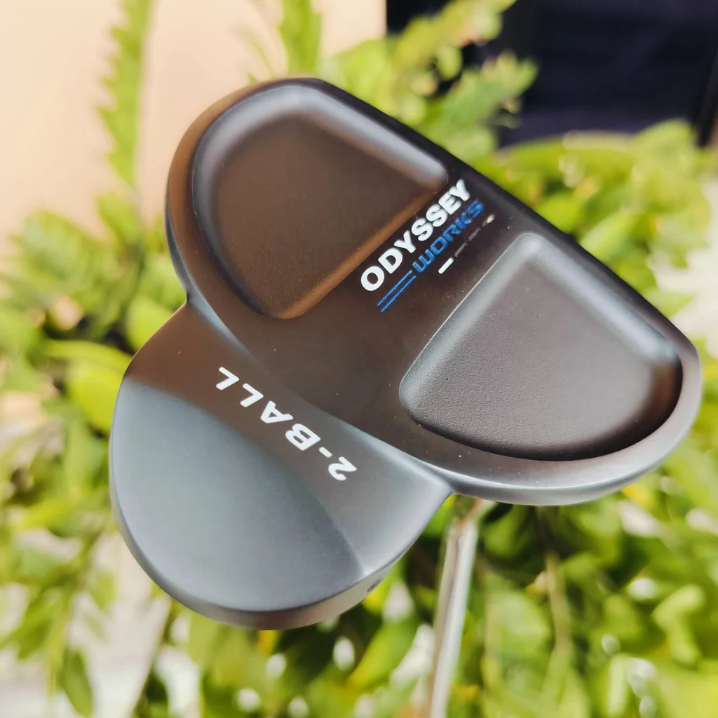 PUTTER ODYSSEY TWO-BALL WORKS ความยาว 34 นิ้ว สภาพสวยนางฟ้าเลยค่ะ มี COVER แท้เดิม หน้า INSERT พิเศษที่เกาะไลน์จัดๆ นุ่มสุดๆ ไม้กอล์ฟพรีเมี่ยมมือสอง ของแท้ By NakaraLuxurious PUTTER ODYSSEY TWO-BALL WORKS ความยาว 34 นิ้ว สภาพสวยนางฟ้าเลยค่ะ มี COVER แท้เดิม หน้า INSERT พิเศษที่เกาะไลน์จัดๆ นุ่มสุดๆ ไม้กอล์ฟพรีเมี่ยมมือสอง ของแท้ By NakaraLuxurious