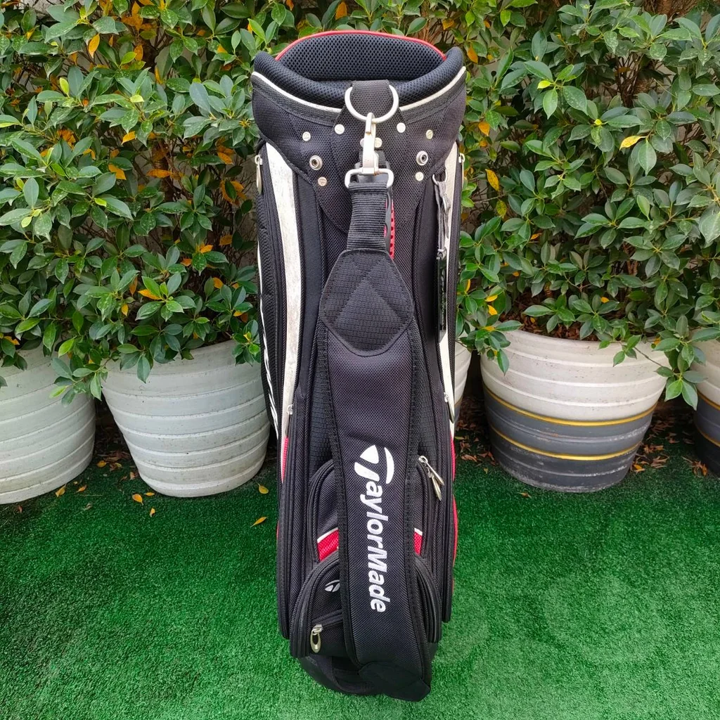 ถุงกอล์ฟ TAYLORMADE มือสอง ของแท้ ถุงสวย เบา แข็งแรง ถุงกอล์ฟ TAYLORMADE มือสอง ของแท้ ถุงสวย เบา แข็งแรง
