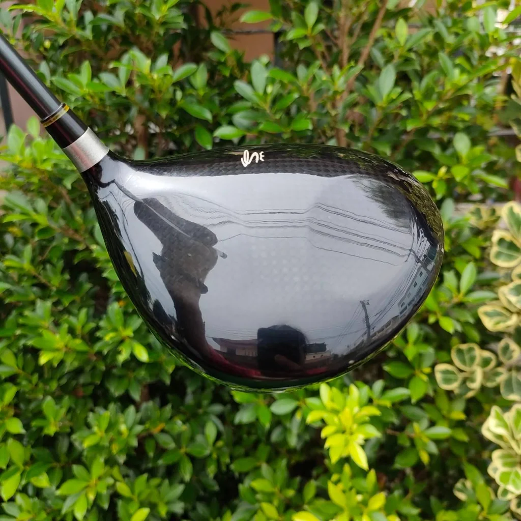 DRIVER KING COBRA 414 COMP ก้าน MITSUBISHI RAYON FLEX S องศา 9 กระดองเด้ง เป็นกระดองคอมโสิท เด้งทั้งตัว หัวนี้ถ้าลองจะติดใจมาก ตีง่าย และ ตีไกลสุดๆ เสียงสนั่นครับ DRIVER KING COBRA 414 COMP ก้าน MITSUBISHI RAYON FLEX S องศา 9 กระดองเด้ง เป็นกระดองคอมโสิท เด้งทั้งตัว หัวนี้ถ้าลองจะติดใจมาก ตีง่าย และ ตีไกลสุดๆ เสียงสนั่นครับ