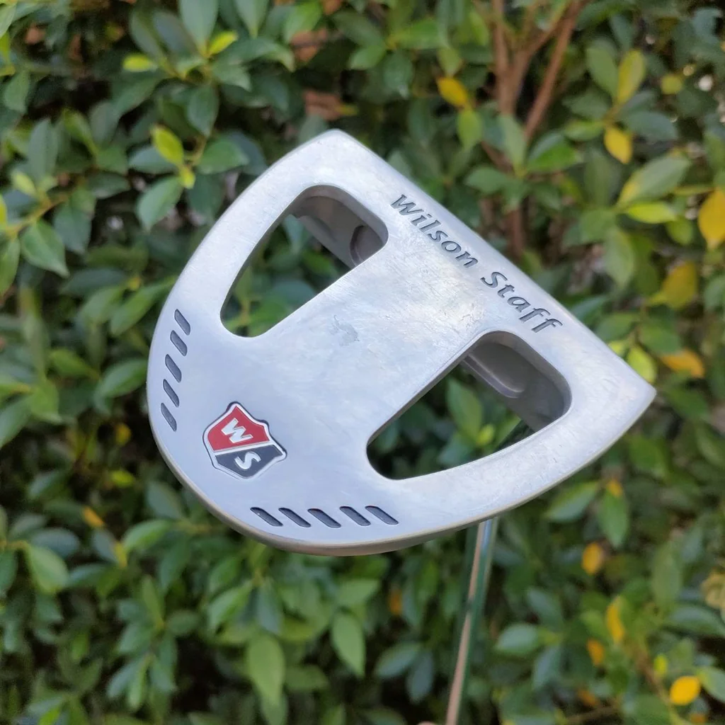 PUTTER WILSON STAFF 8865 ความยาว 34 นิ้ว เป็นซีรี่พรีเมี่ยมของ แบรด์ WILSON หน้าสัมผัสแบบพิเศษ PUTTER WILSON STAFF 8865 ความยาว 34 นิ้ว เป็นซีรี่พรีเมี่ยมของ แบรด์ WILSON หน้าสัมผัสแบบพิเศษ