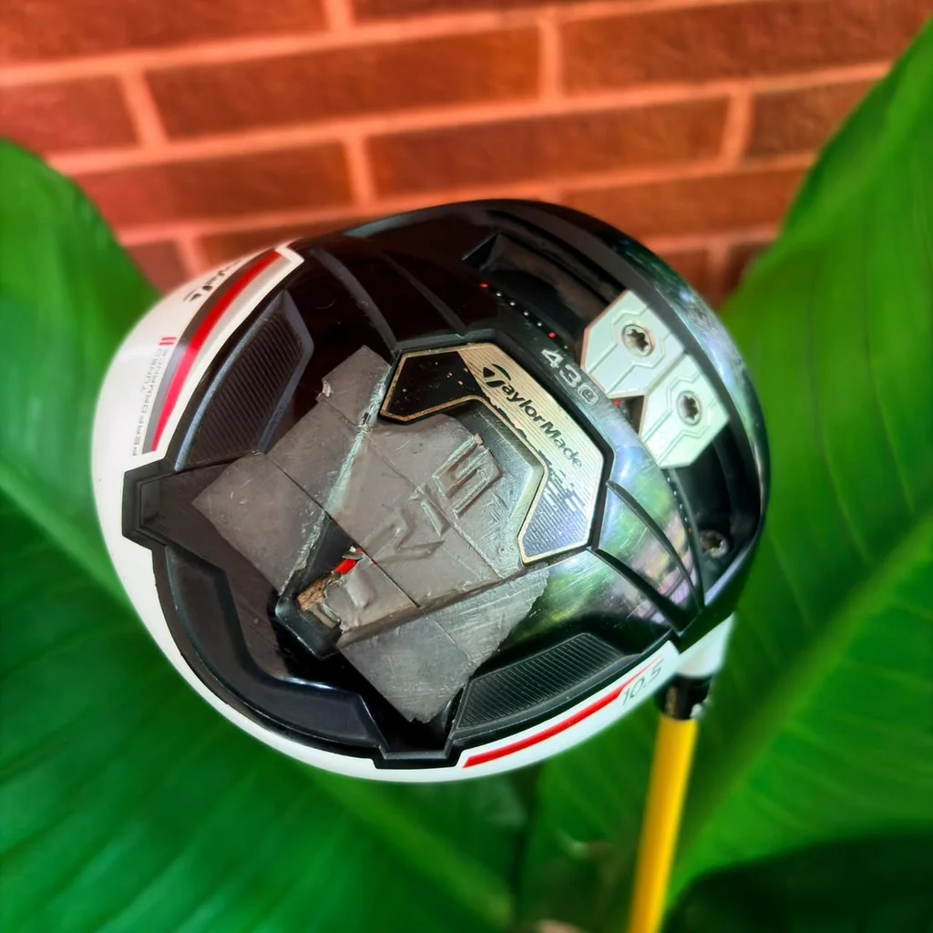 DRIVER TAYLORMADE R15 ขีดสุดแห่งความเสถียรไร้ขีดจำกัดด้วยระบบหมุดคู่แยกอิสระ