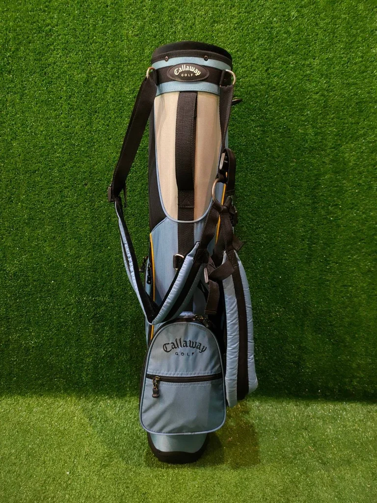 ถุงกอล์ฟ ขาตั้ง Callaway ใบที่ 2 มือสอง ถุงกอล์ฟ ขาตั้ง Callaway ใบที่ 2 มือสอง