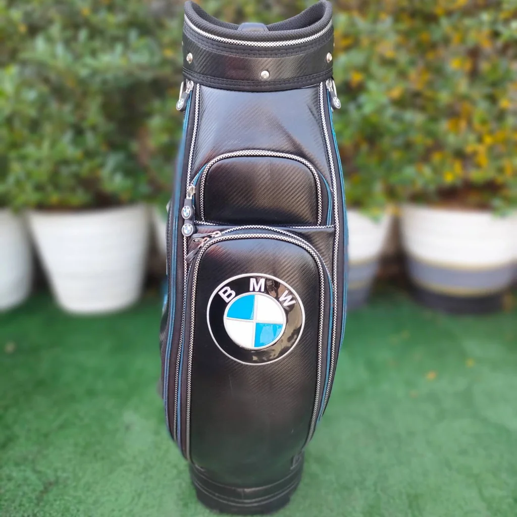 ถุงกอล์ฟ BMW มือสอง ถุงลายสวยมากๆครับ ถุงกอล์ฟ BMW มือสอง ถุงลายสวยมากๆครับ