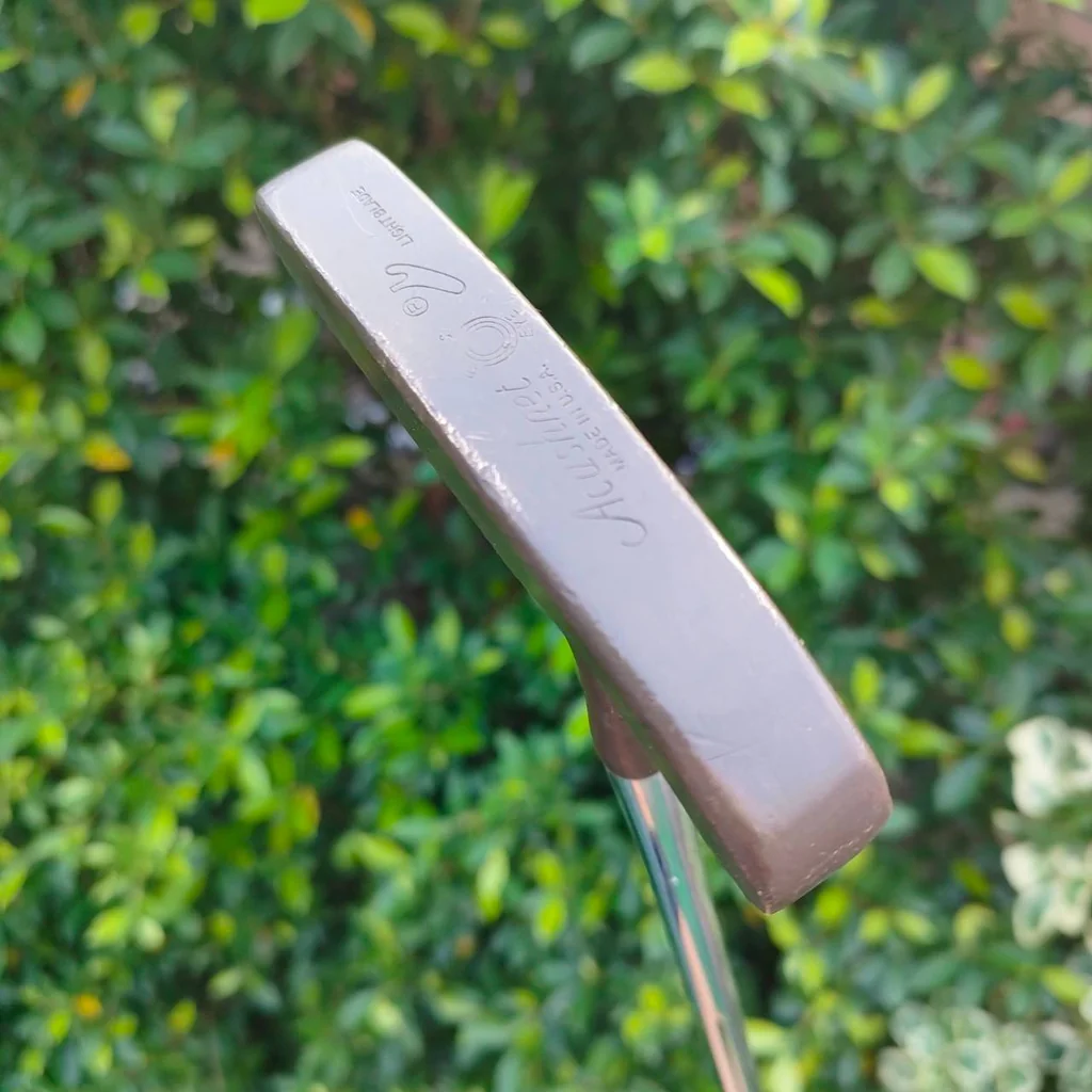 Vintage PING Acushnet Bulls Eye Original ความยาว 33 นิ้ว เป็นต้นกำเนิดพัตเตอร์ PING !! ไม้กอล์ฟมือสอง ของแท้ BY NakaraLuxurious Vintage PING Acushnet Bulls Eye Original ความยาว 33 นิ้ว เป็นต้นกำเนิดพัตเตอร์ PING !! ไม้กอล์ฟมือสอง ของแท้ BY NakaraLuxurious