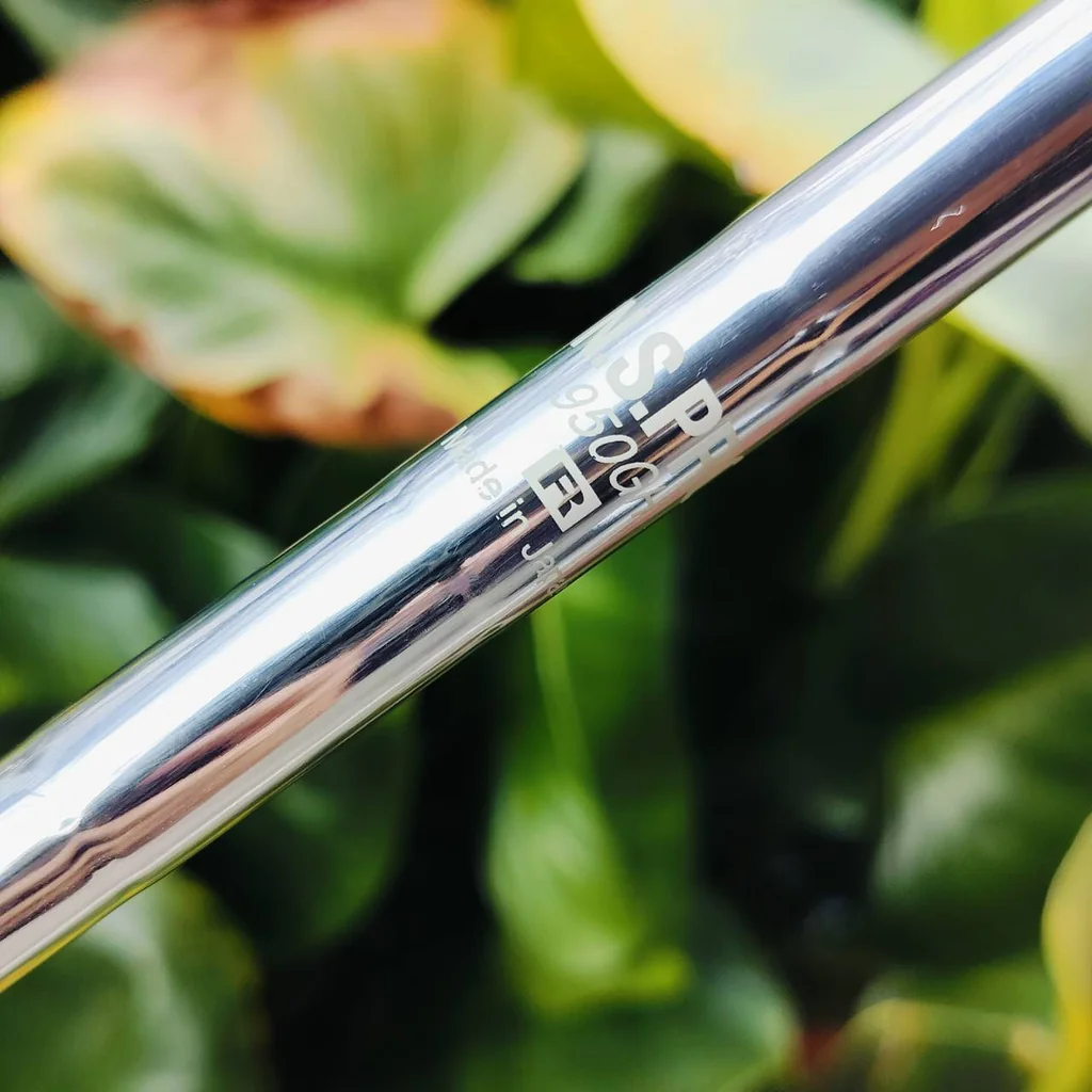 PW Titleist AP1 714 ก้าน NSPRO 950 FLEX R ออกแบบมาเพื่อเป็นชุดเหล็กประเภท game-improvement ไม้กอล์ฟพรีเมี่ยมมือสอง ของแท้ By NakaraLuxurious PW Titleist AP1 714 ก้าน NSPRO 950 FLEX R ออกแบบมาเพื่อเป็นชุดเหล็กประเภท game-improvement ไม้กอล์ฟพรีเมี่ยมมือสอง ของแท้ By NakaraLuxurious