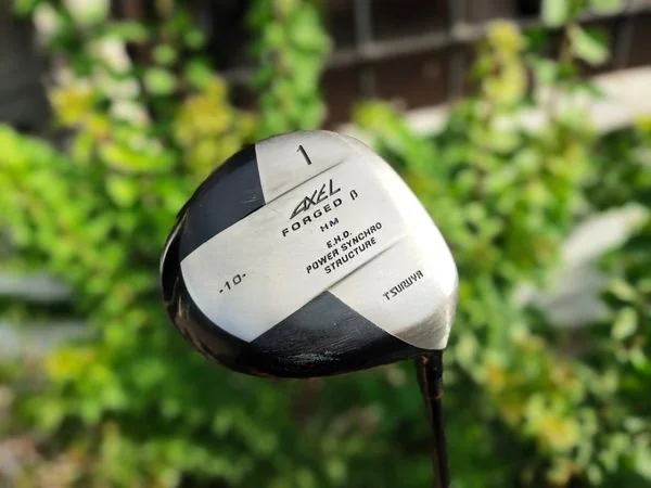 Driver Tsuruya Axel วัสดุพิเศษ FORGED BETA TITANIUM 2041 Driver Tsuruya Axel วัสดุพิเศษ FORGED BETA TITANIUM 2041