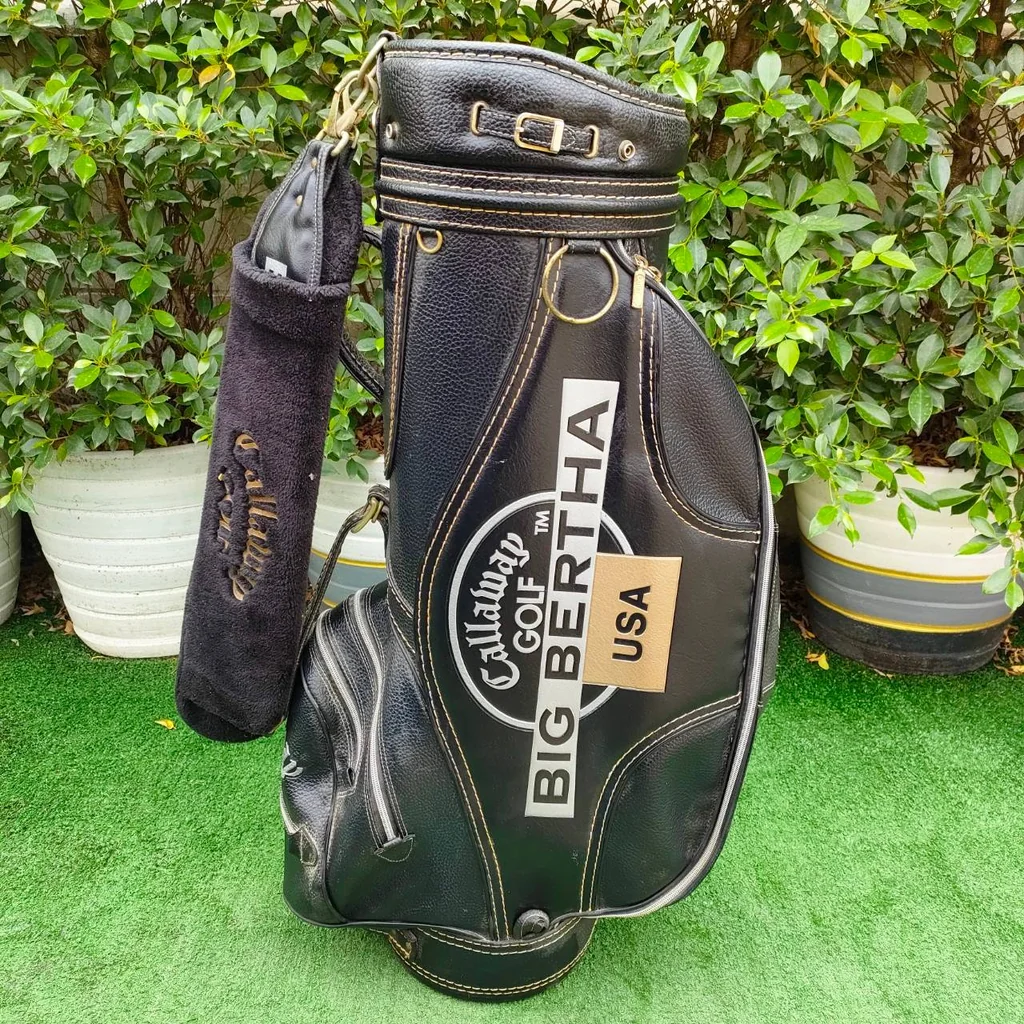 ถุงกอล์ฟ CALLAWAY BIG BERTHA USA มือสอง ของแท้ สวย Classic มากๆครับ ถุงกอล์ฟ CALLAWAY BIG BERTHA USA มือสอง ของแท้ สวย Classic มากๆครับ