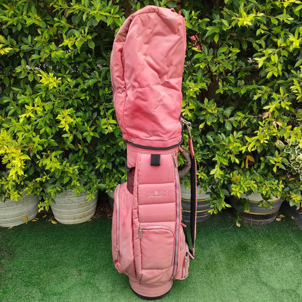 ถุงกอล์ฟ ONOFF GOLF MATTERS มือสอง ** ถุงกอล์ฟ สีซีด ** นอกนั้นใช้ได้หมด ถุงกอล์ฟ ONOFF GOLF MATTERS มือสอง ** ถุงกอล์ฟ สีซีด ** นอกนั้นใช้ได้หมด