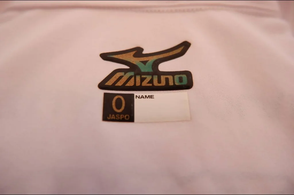 Mizono สินค้ามือสอง (เเท้100%)