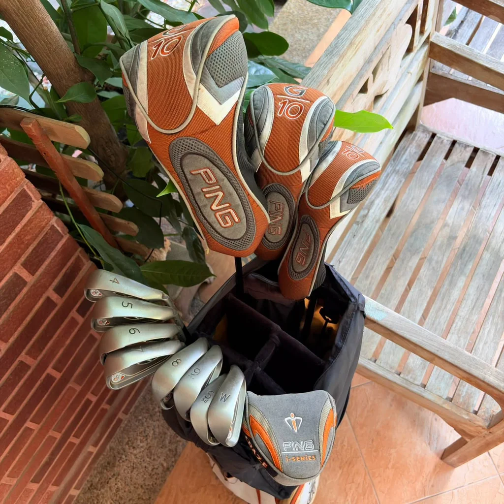 ชุดไม้กอล์ฟ PING G10 ครบเซตพรีเมียม พร้อมถุงกอล์ฟขาตั้ง PING คู่ตัว สภาพสวยพร้อมสู้ทุกสนาม!