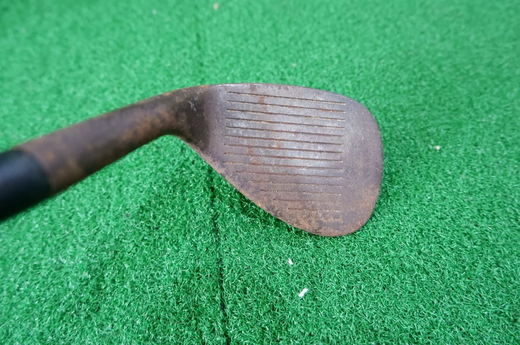 WEDG 60 CLEVELAND 588 DSG WEDG 60 CLEVELAND 588 DSG