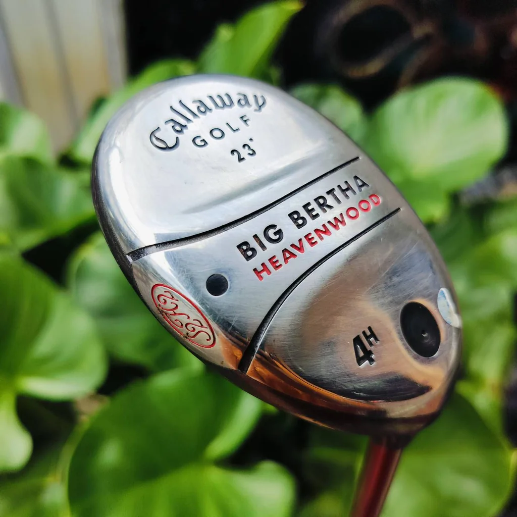 UT Callaway HEAVENWOOD เบอร์ 4 องศา 23 ก้าน RCH FLEX R สภาพสวยมาก ตีง่ายมากจริงๆ เสียงเพราะใสปิ๊ง SOLE ด้านล่าง ออกแบบให้มีนูนตรงกลางออกมา ทำให้ตีสอดพื้นได้ดีมาก ไม้กอล์ฟพรีเมี่ยมมือสอง ของแท้ By NakaraLuxurious UT Callaway HEAVENWOOD เบอร์ 4 องศา 23 ก้าน RCH FLEX R สภาพสวยมาก ตีง่ายมากจริงๆ เสียงเพราะใสปิ๊ง SOLE ด้านล่าง ออกแบบให้มีนูนตรงกลางออกมา ทำให้ตีสอดพื้นได้ดีมาก ไม้กอล์ฟพรีเมี่ยมมือสอง ของแท้ By NakaraLuxurious