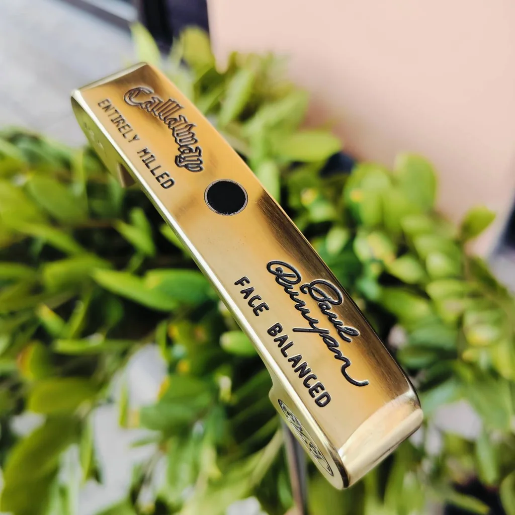 Callaway " Paul Runyun " S2H2 Entirely Milled ความยาว 34 นิ้ว พัตเตอร์ในตำนาน ก้านเจาะทะลุ และเสียบตรงกลางพัตเตอร์ FACE BLANCED ไม้กอล์ฟพรีเมี่ยมมือสอง ของแท้ By NakaraLuxurious Callaway " Paul Runyun " S2H2 Entirely Milled ความยาว 34 นิ้ว พัตเตอร์ในตำนาน ก้านเจาะทะลุ และเสียบตรงกลางพัตเตอร์ FACE BLANCED ไม้กอล์ฟพรีเมี่ยมมือสอง ของแท้ By NakaraLuxurious