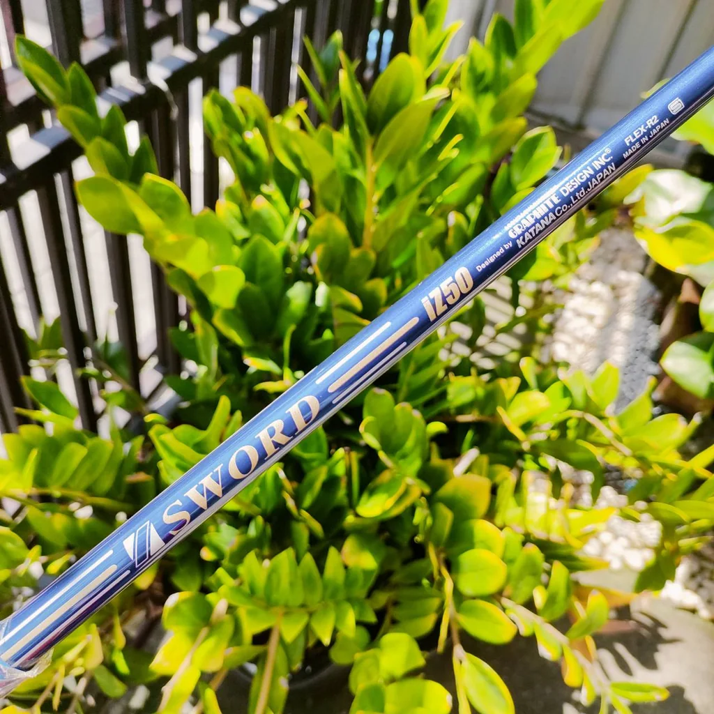 ของใหม่ ลดล้างสต๊อค!!! FW7 SWORD IZU 275 องศา 22 ก้าน GRAPHITE DESIGND FLEX R2 ไม้กอล์ฟพรีเมี่ยมญี่ปุ่น ตีแบบพรีเมี่ยม ไม้กอล์ฟพรีเมี่ยมมือสอง ของแท้ By NakaraLuxurious ของใหม่ ลดล้างสต๊อค!!! FW7 SWORD IZU 275 องศา 22 ก้าน GRAPHITE DESIGND FLEX R2 ไม้กอล์ฟพรีเมี่ยมญี่ปุ่น ตีแบบพรีเมี่ยม ไม้กอล์ฟพรีเมี่ยมมือสอง ของแท้ By NakaraLuxurious